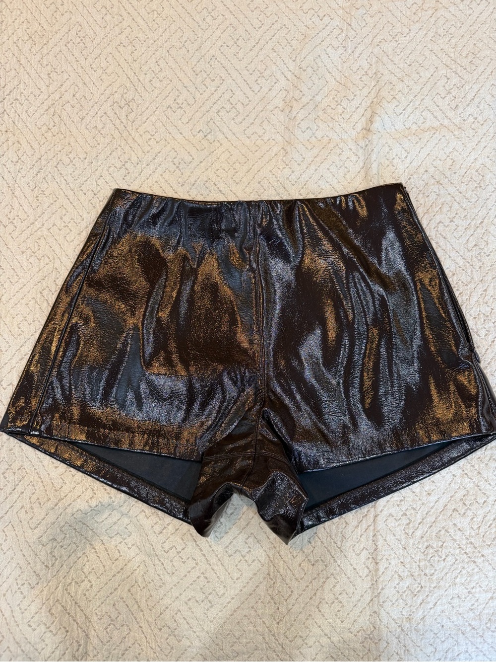 Abercrombie & Fitch Metallic brown-Black High-Waist Bike Shorts